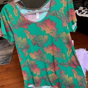 Lu Laroe Classic T. Size small brand new with tags.